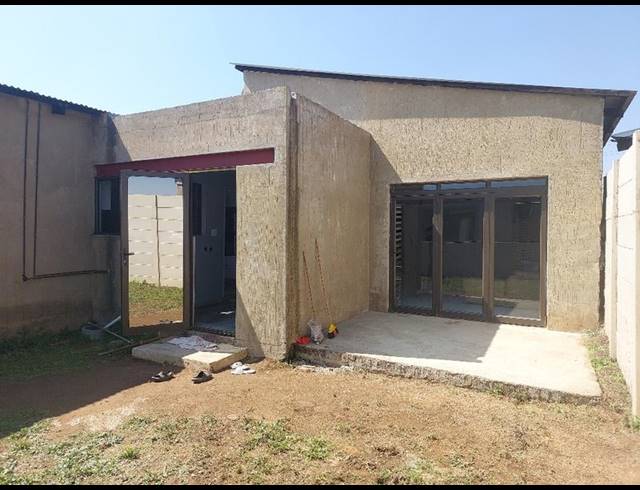 4 BEDROOM HOUSE FOR SALE IN JAMESONPARK